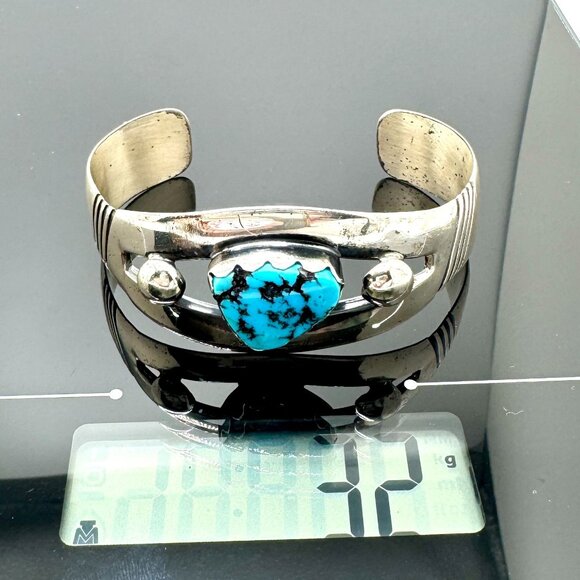 Vintage Sterling Silver Cuff Bracelet With Kingman Turquoise Gemstone 32 Grams - Picture 7 of 11